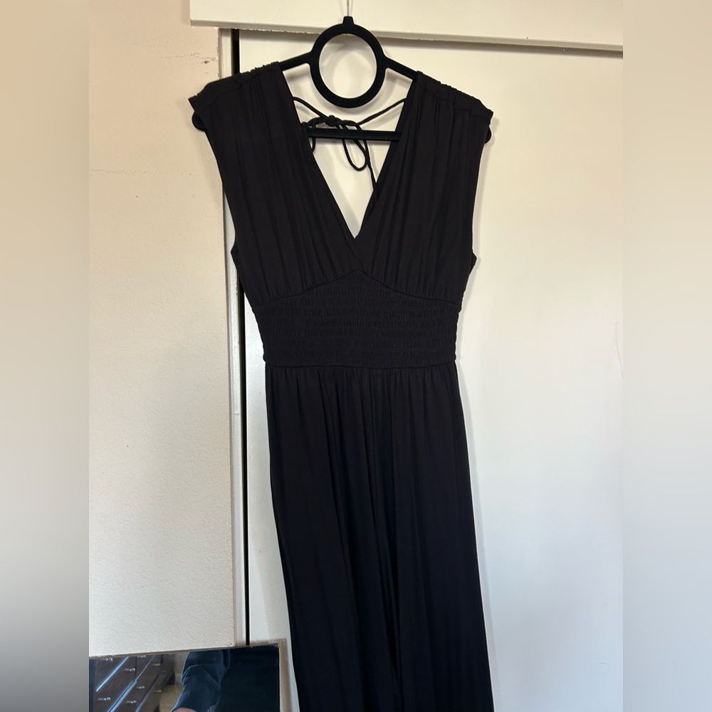 Old Navy Elegant Black V-Neck Jumpsuit